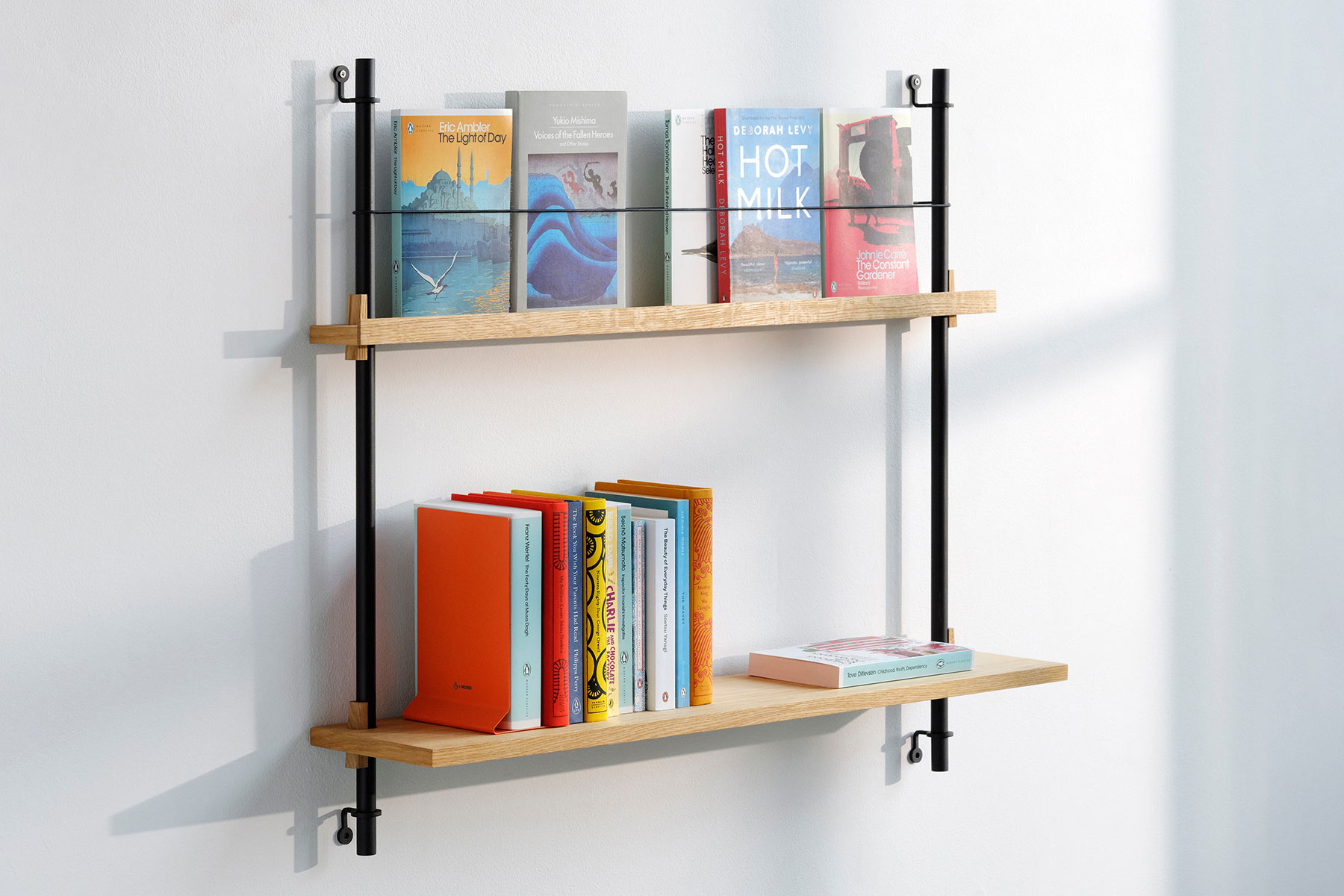 Reibolds-moebexPENGUIN-Book-Stand